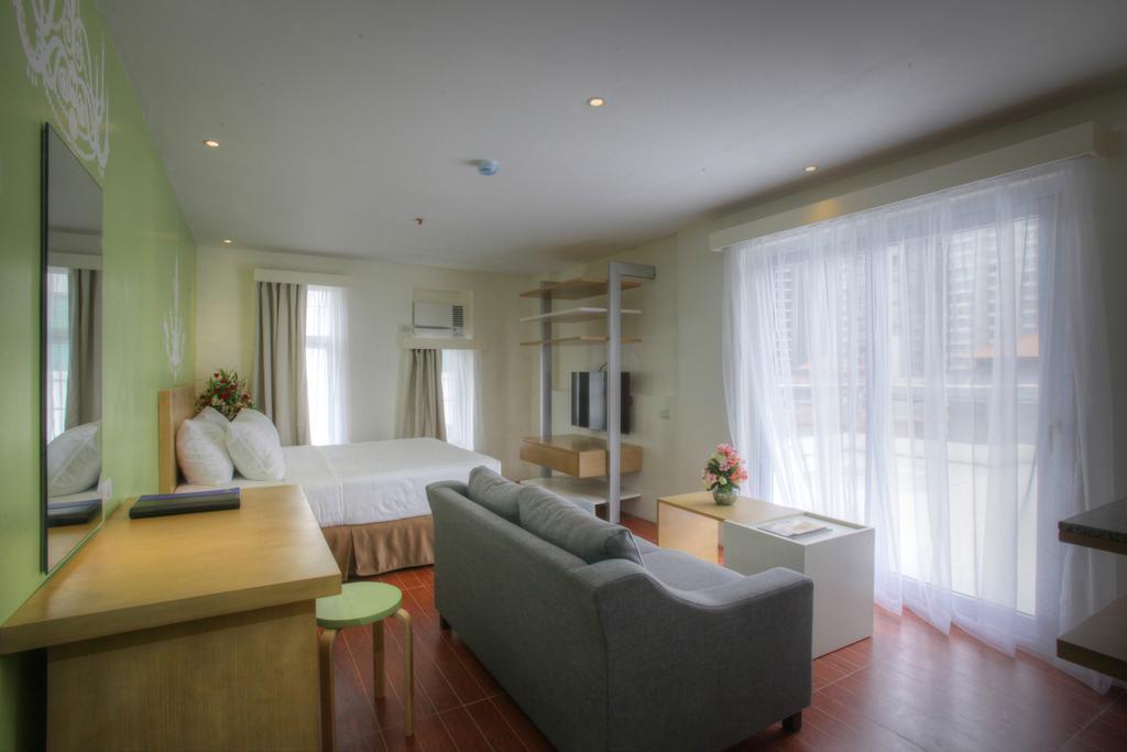 Fersal Hotel Makati Avenue Makati City Kültér fotó