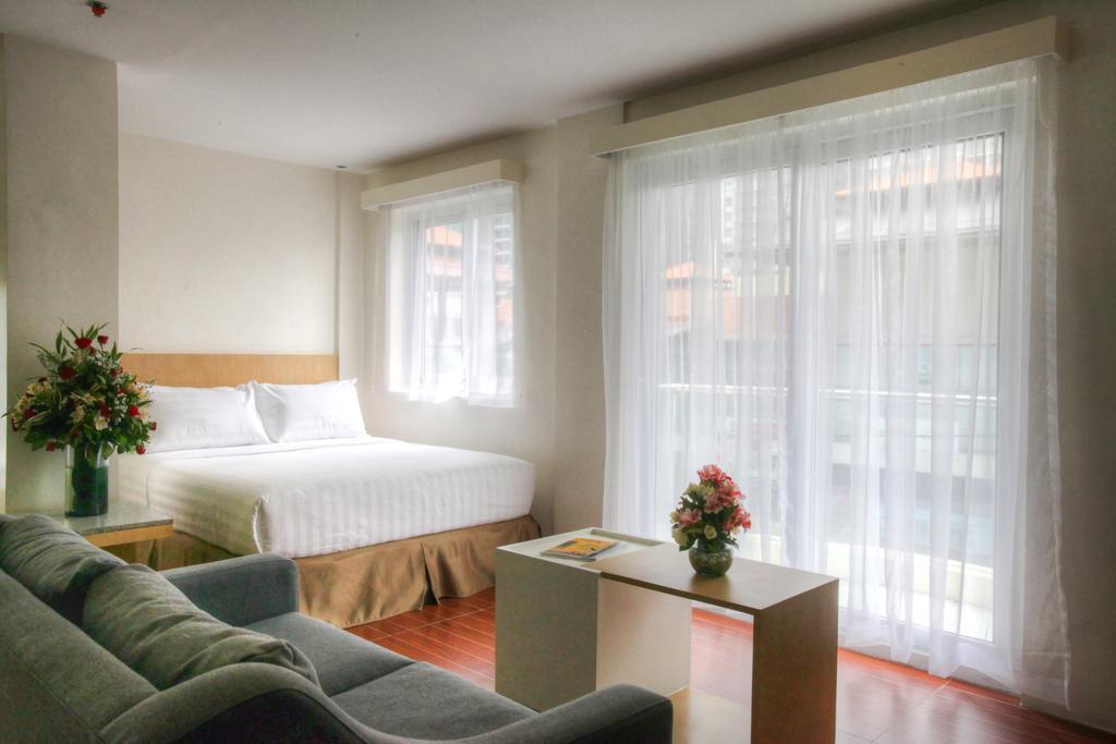 Fersal Hotel Makati Avenue Makati City Szoba fotó